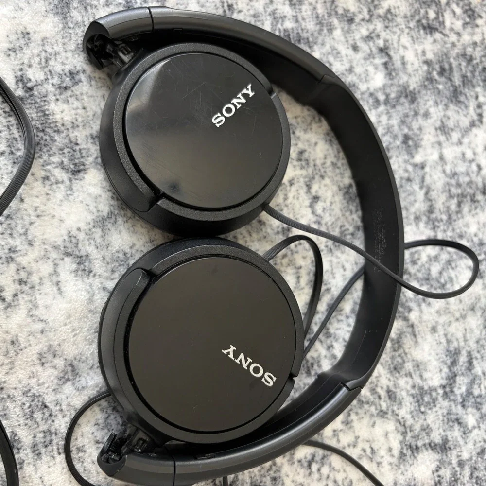 Sony 1-7-1 Wired Headphones Lot of 2 Unisex OS Black Folding On-Ear Tested Works